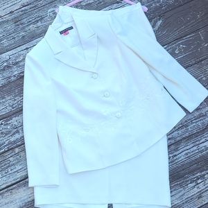 Nipon Boutique Ladies 14 W  Ivory skirt jacket set Wedding Evening EUC